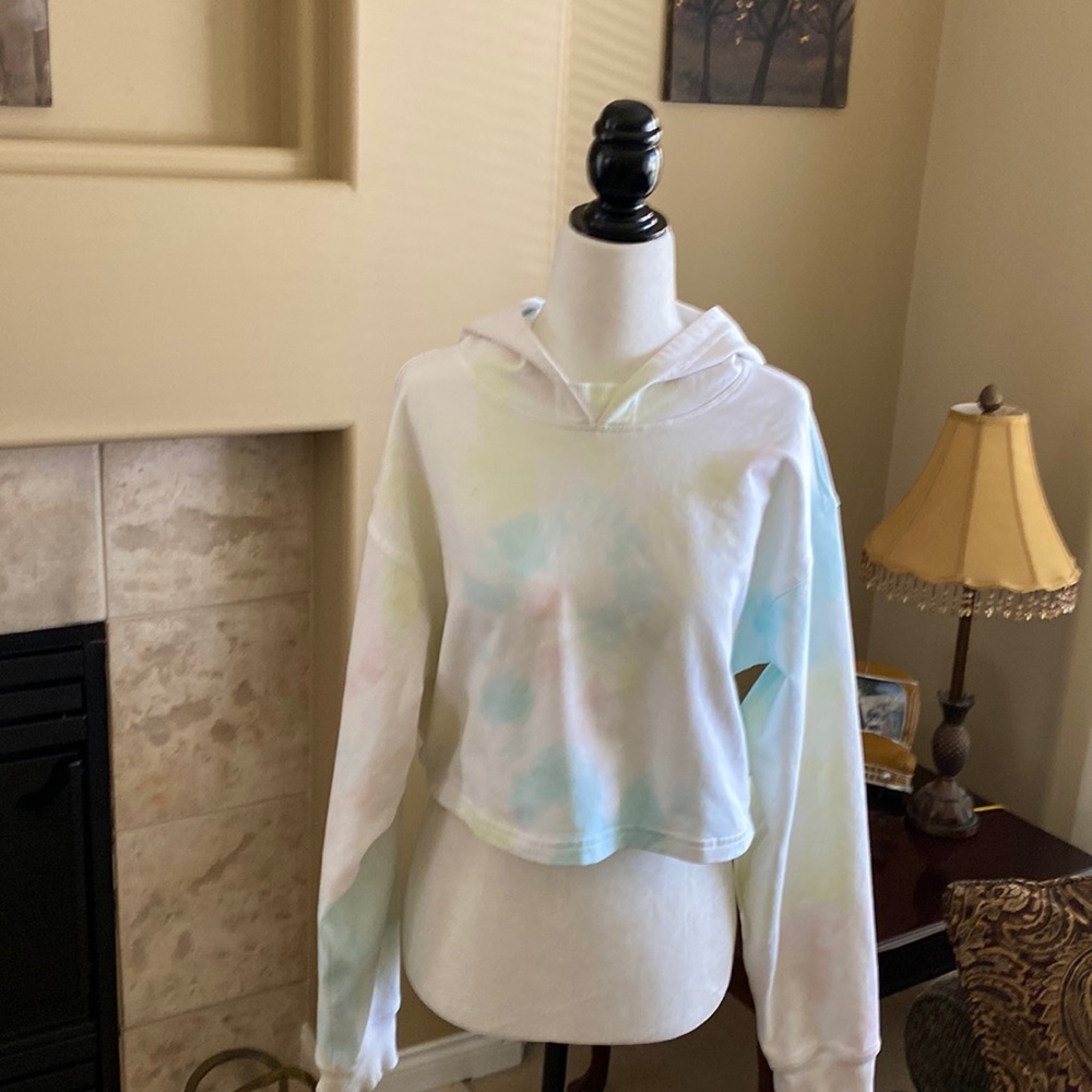Lululemon LA All Yours cropped Hoodie